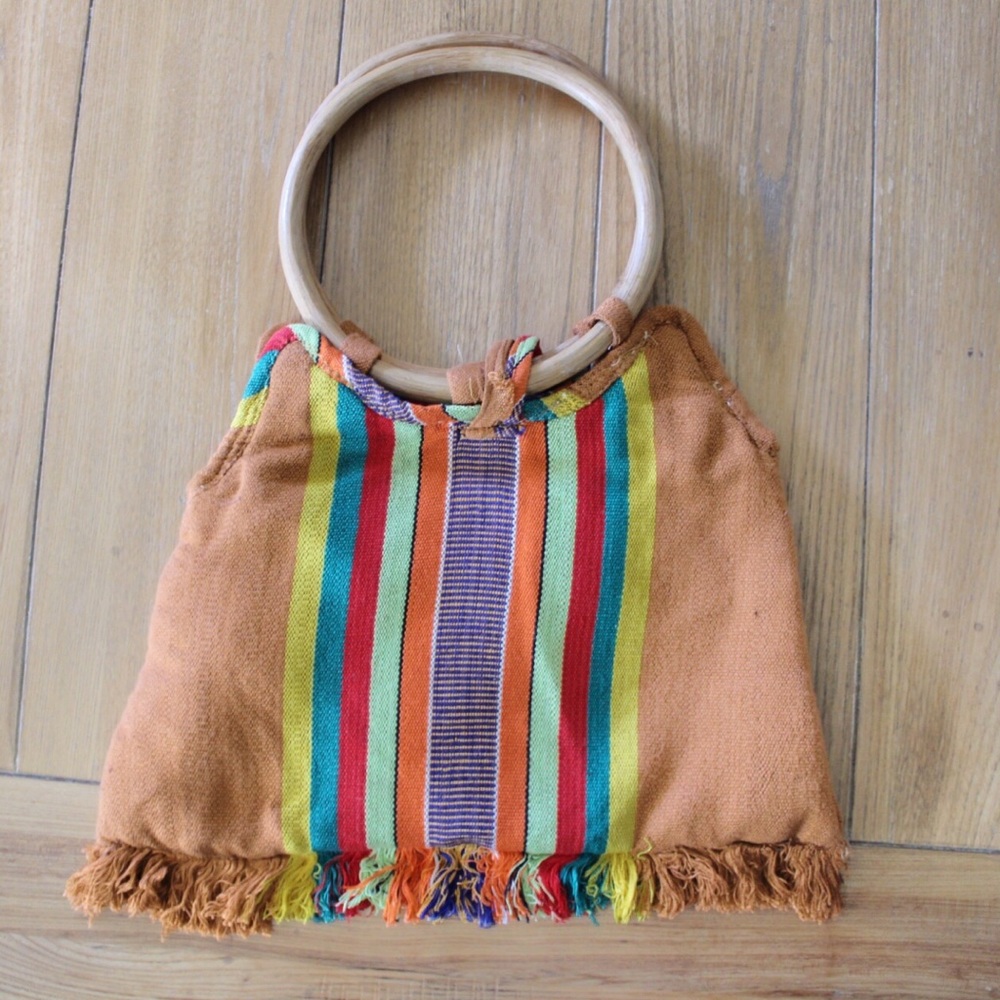 VTG Fringe Hem Wooden Handle Clutch handmade In Philippines - Picture 7 of 7